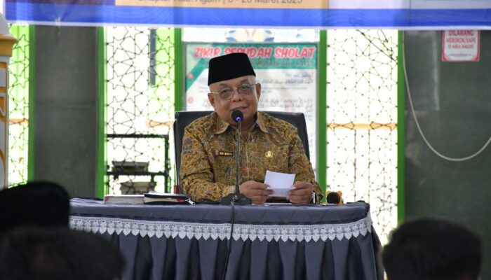 Bupati Agam Buka Pesantren Ramadan Unggulan SMA/SMK di Masjid Agung Nurul Falah