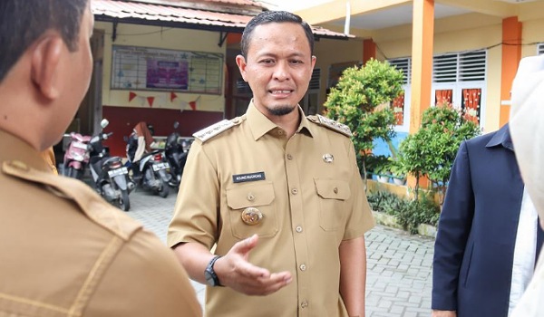 Kabut Asap Memburuk, Wako Pekanbaru Liburkan Sementara Sekolah Tatap Muka