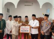 Wagub Sumbar : Berkah Ramadhan untuk Pembangunan Masjid Babussalam