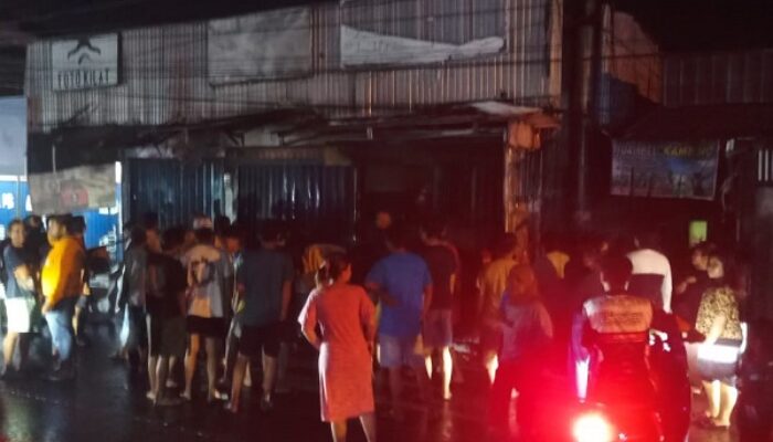 Toko Mainan di Padang Terbakar, Diduga Akibat Korsleting Listrik