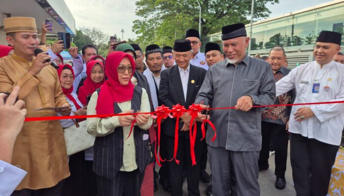 Dibuka Gubernur Mahyeldi, Event Minang Day Tandai MoU Masjid Istiqlal dan Masjid Raya Syekh Ahmad Khatib Al Minangkabawi