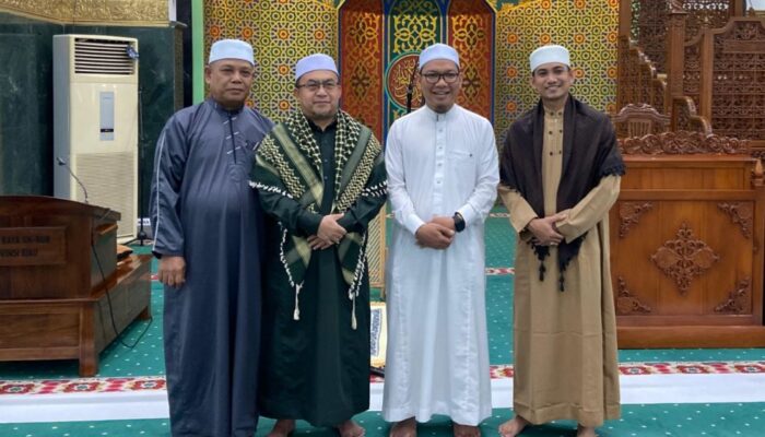 Semarak Ramadan di Masjid Raya Annur Riau: Ada Takjil Gratis, Kajian Agama, hingga Bazar UMKM Panitia Ramadan Masjid Raya Annur Provinsi Riau