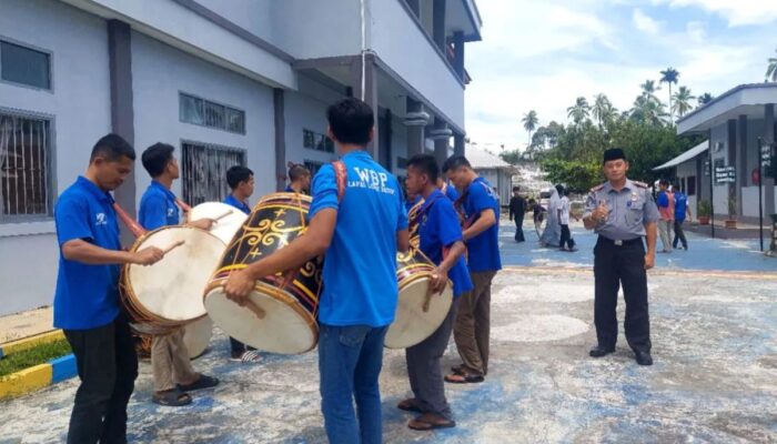 Lebaran di Lapas Lubuk Basung, Tambua Tansa Iringi Suasana Silaturahmi