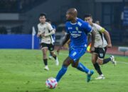 Proyeksi Gervane Kastaneer Kembali Tampil Lawan Bali United