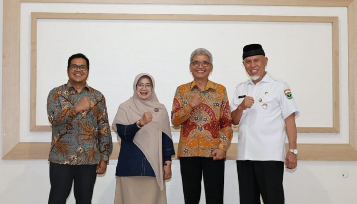 Gubernur Mahyeldi Dukung Hilirisasi dan Ekspor Sawit Sumbar Lewat Seminar Diplomasi Ekonomi