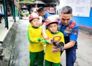 Belajar Sambil Bermain, Siswa SD di Padang Dapat Ilmu Tanggap Darurat dari Damkar