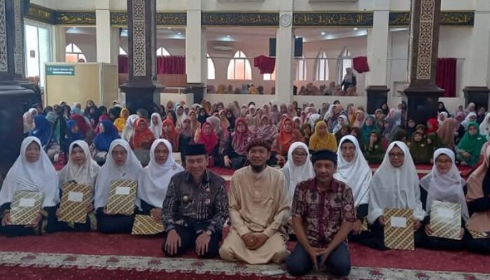 Pemko Padang Dorong Masjid Jadi Rumah Pembinaan Anak dan Lansia