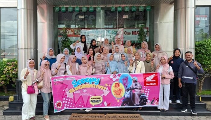 Honda Hayati Ajak Kartini Muda City Ride Sambil Belajar Makeup dan Safety Riding