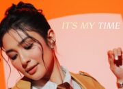 Mikha Tambayong Teriakkan Semangat Perempuan Lewat Single Internasional “It’s My Time”