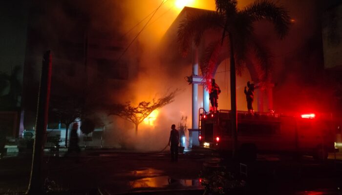 Kampus FKM Unand Jati Terbakar, Kerugian Capai Rp 4 Miliar
