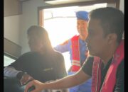 Diterjang Ombak Demi Nelayan Kecil : Aksi Wagub Vasko Berantas Troll Mini Bikin Haru Nelayan