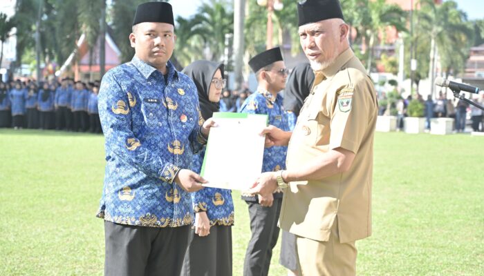 Tangis Haru dan Semangat Baru, 1.475 ASN Sumbar Resmi Terima SK Pengangkatan