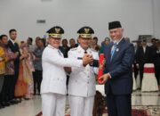 Welly-Parulian Resmi Dilantik, Gubernur Mahyeldi Dorong Kepemimpinan Inovatif di Pasaman