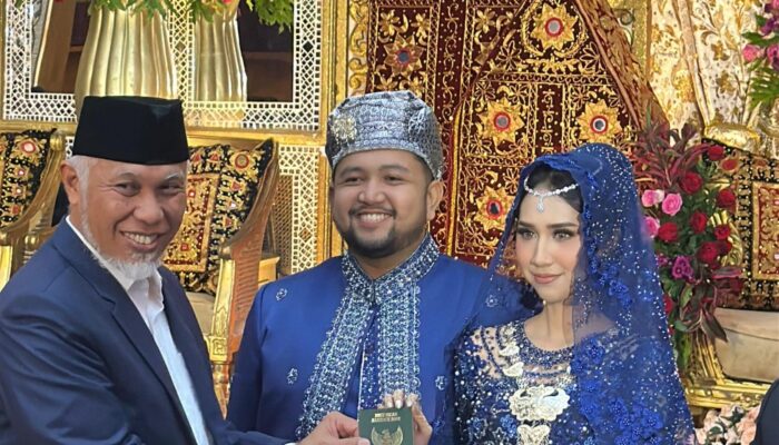 Akad Nikah Wendoky dan Beby: Haru Sholawat, dan Nasihat Gubernur Sumbar