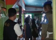 Satpol PP Padang Gerebek Kafe Langgar Jam Operasional, 14 Wanita Diamankan