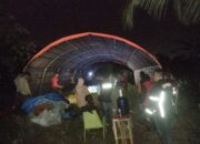 Dampak Kebakaran Pabrik Karet, Enam KK Mengungsi di Tenda Darurat BPBD Padang