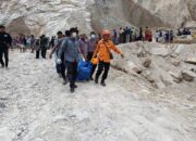 Tambang Galian C Gunung Kuda Longsor, 10 Pekerja Meninggal
