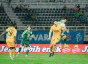 Gol Persebaya Dianulir VAR, Uston Nawawi Enggan Berkomentar Lebih Lanjut