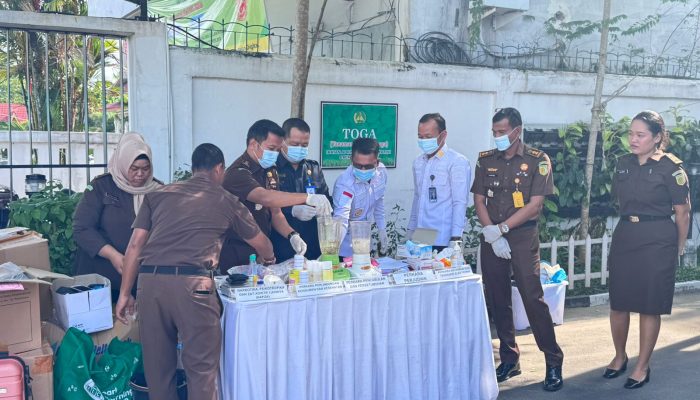 Kejari Pekanbaru Musnahkan Barang Bukti 881 Perkara, Mayoritas Kasus Narkoba