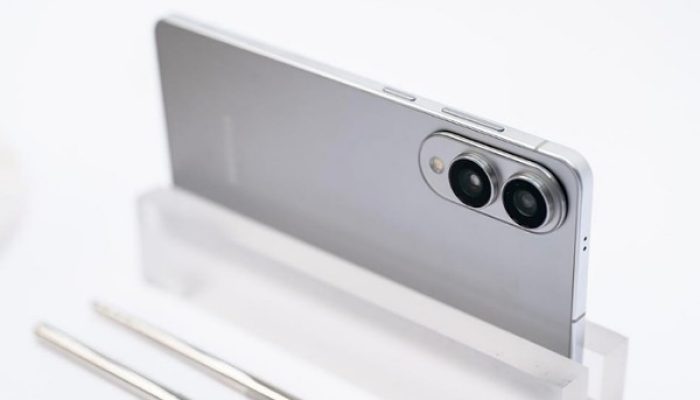 Galaxy S25 Edge Sudah Bisa Dibeli Langsung, Smartphone Ultra-Tipis Bergaya Futuristik dan Performa Canggih