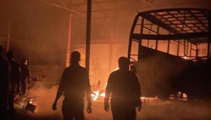 Bengkel PO Yanti Group Terbakar, Kerugian Capai Rp20 Juta