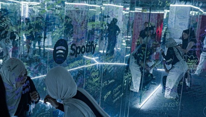 ENHYPEN dan Spotify Rayakan Album Baru Lewat Pengalaman Imersif di Jakarta