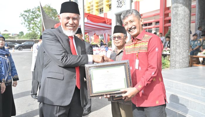 Gubernur Mahyeldi Minta Pengurus Koperasi Merah Putih Profesional: Dana Harus Berkembang, Bukan Menyusut