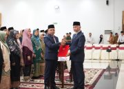 Lantik 25 Pejabat Manajerial, Gubernur Mahyeldi Tegaskan Komitmen Pelayanan Publik