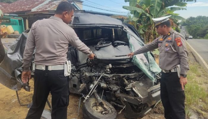 Kecelakaan maut di Lintas Pelalawan, Satu Orang Meninggal di TKP dan Satu Alami Luka Ringan