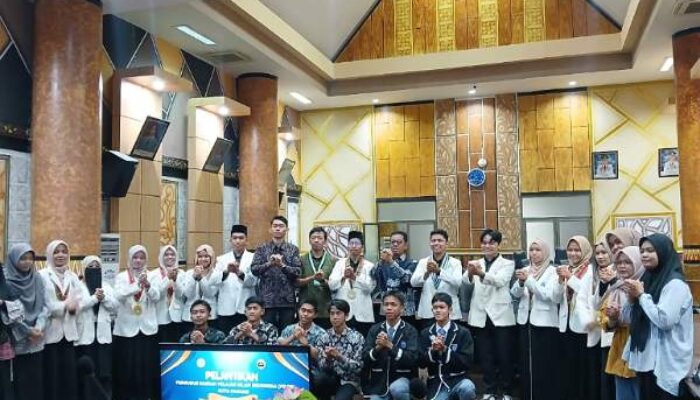 PD PII Kota Padang Dilantik, Pemko Harap Pelajar Jadi Penggerak Kota Pintar