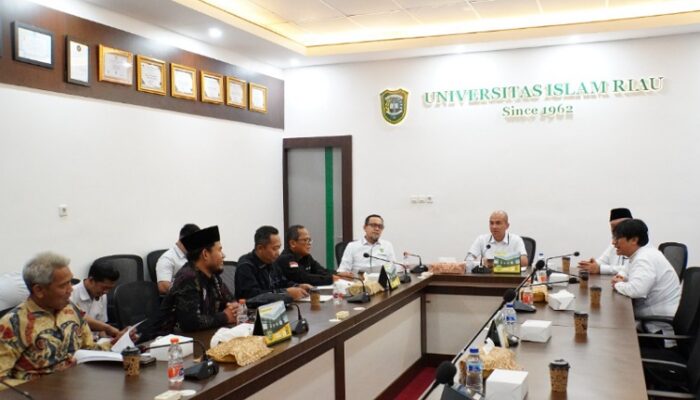 KPU Provinsi Riau Perkuat Kolaborasi Kerja Sama Strategis dengan Universitas Islam Riau