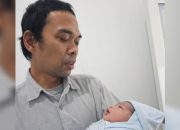 UAS Dikaruniai Anak Kedua, Netizen Tersentuh Doanya untuk Umat dan Palestina