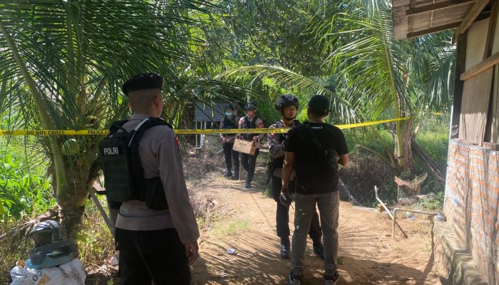 Mortir Lama Ditemukan di Sungai Bangek, K9 dan Gegana Polda Sumbar Amankan Lokasi