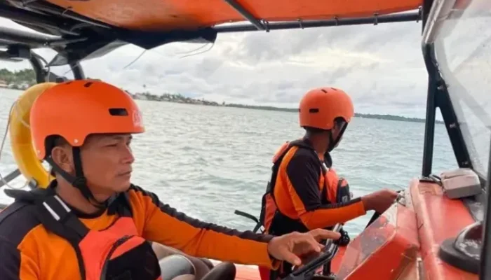 Kapal Boat Terbalik di Perairan Mentawai, 10 Penumpang Masih Dicari