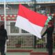 Petugas Lapas Pekanbaru mengibarkan bendera Merah Putih dalam upacara peringatan HUT ke-80 Kemerdekaan RI, Sabtu (17/8/2025). (Ist)
