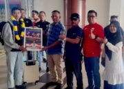 Disambut Meriah di Pekanbaru, Devin Priyandi Pulang dengan Medali Emas Taekwondo ASEAN