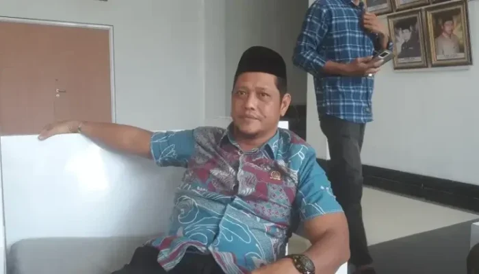 Jalan Rusak di Dharmasraya Merebak, DPRD Minta PUPR Lakukan Pendataan Menyeluruh