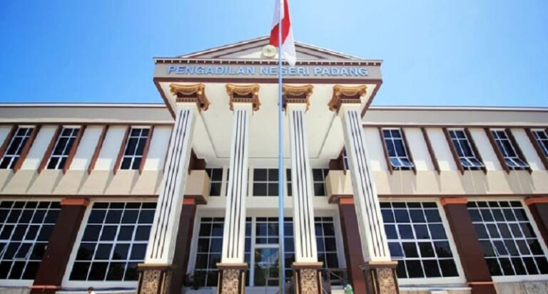 Pengadilan Negeri Padang. (Foto:ist)