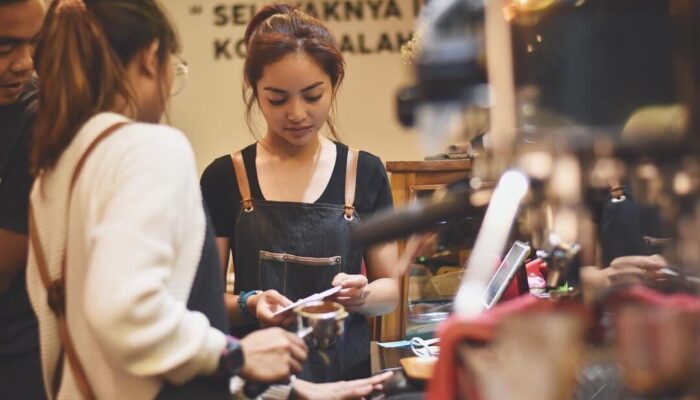8 Coffee Shop Padang, Surga Nongkrong Anak Muda dengan Nuansa Kekinian