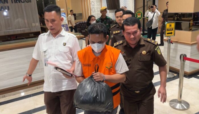 Kejati Riau Tetapkan Mantan Dirut SPRH sebagai Tersangka Kasus Dana PI 10 Persen