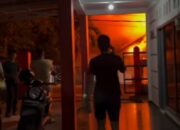 Kebakaran Hebat di Jalan Sentosa Pekanbaru, Anak Pemilik Rumah Jadi Korban