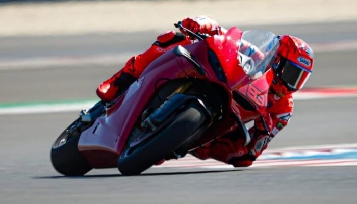 Pesta Juara Marc Marquez Tertunda, Alex Marquez Kuasai MotoGP Catalunya 2025