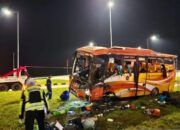 Begini Kronologi Kecelakaan Bus ALS Maut di Tol Padang – Sicincin