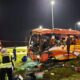 Beginilah penampakan bus ALS yang kecelakaan di tol Padang - Sicincin.(ist)