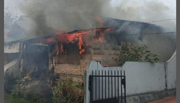 Kebakaran di Pauh Hanguskan Rumah dan Warung, Ini Pesan BPBD Padang