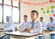 Kisah Sifan, Menggapai Mimpi Melalui Sekolah Rakyat