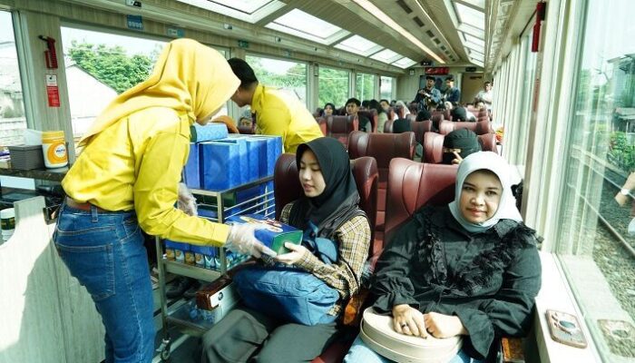 Kembali Hadir, Kereta Panoramic Suguhkan Sensasi Wisata dari Balik Jendela Lebar