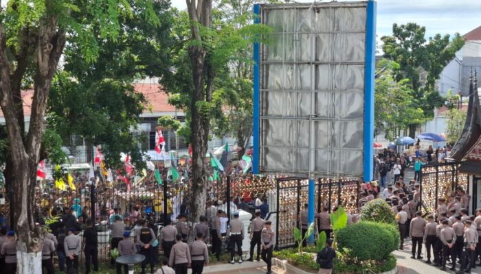 Hindari Macet, Ini Jalur Alternatif Selama Aksi Demo DPRD Sumbar di Padang