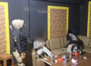 Satpol PP Padang Bubarkan Hiburan Malam dan Tertibkan Muda-mudi