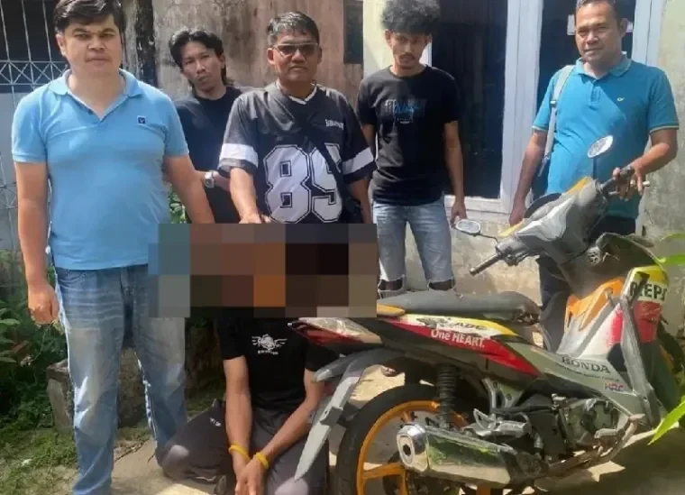 Tersangka YS (31) dibekuk polisi di Kota Jambi usai diduga mencuri sepeda motor di Tanah Datar, Sumatera Barat. (Ist)